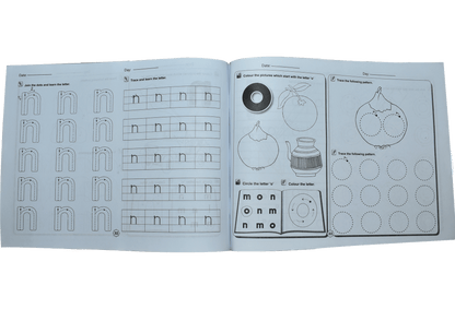 Aqsa English Workbook (Play Group)